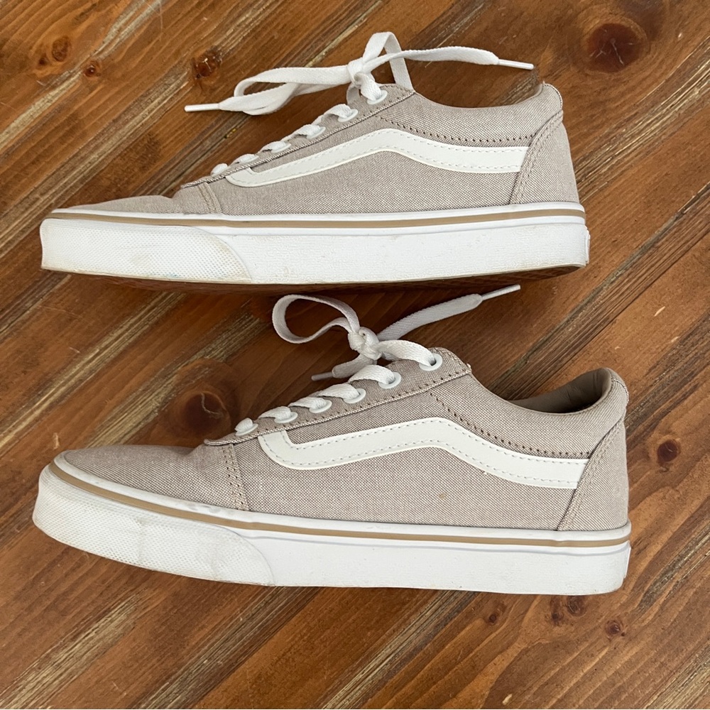 Women’s Vans Taupe Ward Skate Shoes. Size 7. - Picture 4 of 8